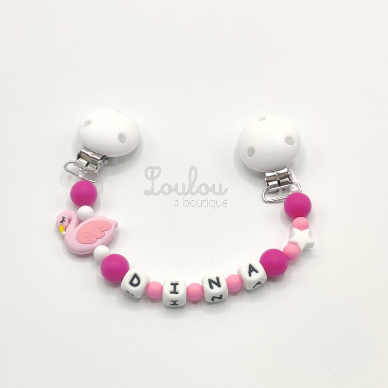 www.louloulaboutique.com attache doudou personnalisée silicone rose flamant