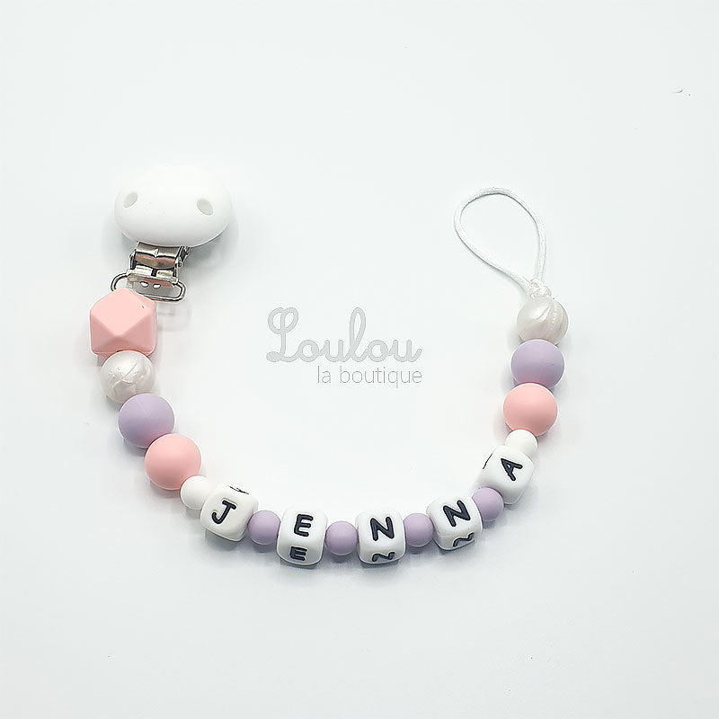 Attache tétine personnalisée 153 - Cadeau naissance - Attache sucette avec prénom sans BPA fait main avec perles blanc, rose, silicone, violet - www.louloulaboutique.com - Accessoire bébé éveil
