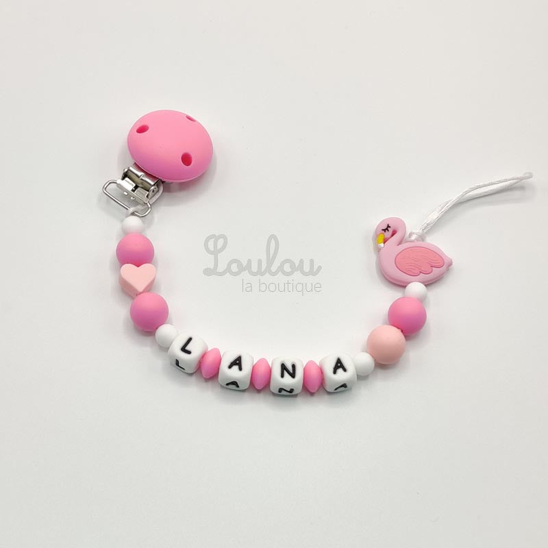 Attache tétine personnalisée 109 - Cadeau naissance -  Attache sucette avec prénom sans BPA fait main avec perles coeur, flamant, rose, silicone - www.louloulaboutique.com - Accessoire bébé éveil
