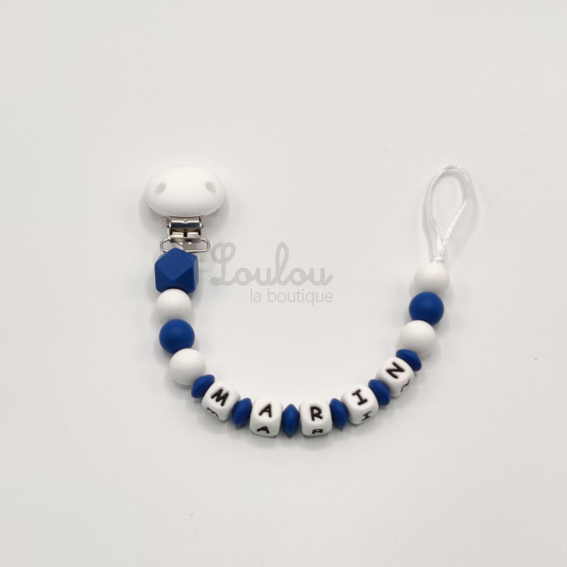 Attache tétine personnalisée 29 - Cadeau naissance -  Attache sucette avec prénom sans BPA fait main avec perles blanc, bleu, silicone - www.louloulaboutique.com - Accessoire bébé éveil