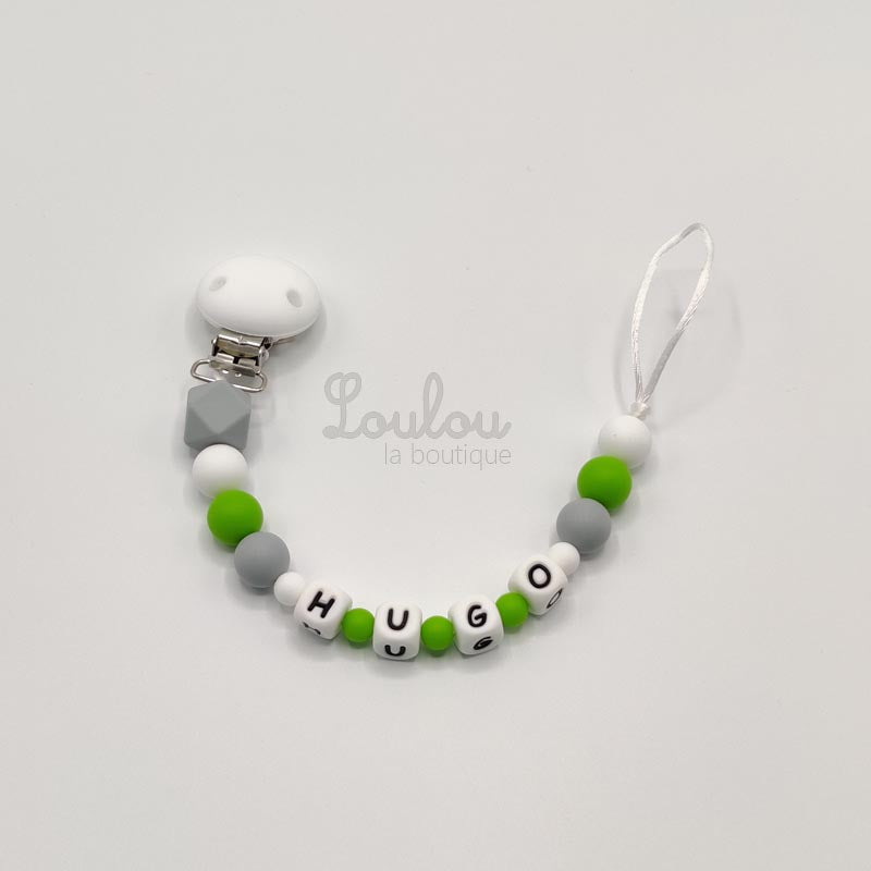 Attache tétine personnalisée 34 - Cadeau naissance -  Attache sucette avec prénom sans BPA fait main avec perles silicone, vert - www.louloulaboutique.com - Accessoire bébé éveil