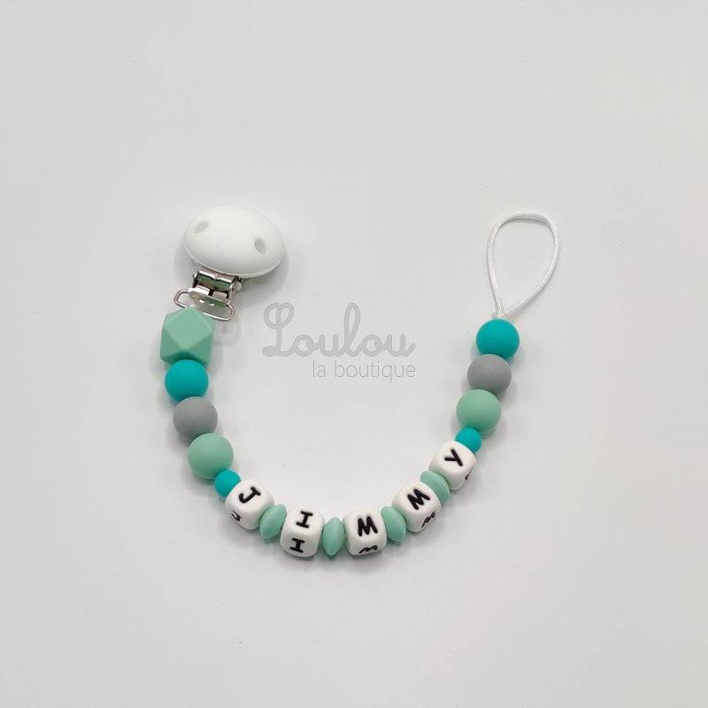 Attache tétine personnalisée 45 - Cadeau naissance -  Attache sucette avec prénom sans BPA fait main avec perles silicone, vert - www.louloulaboutique.com - Accessoire bébé éveil