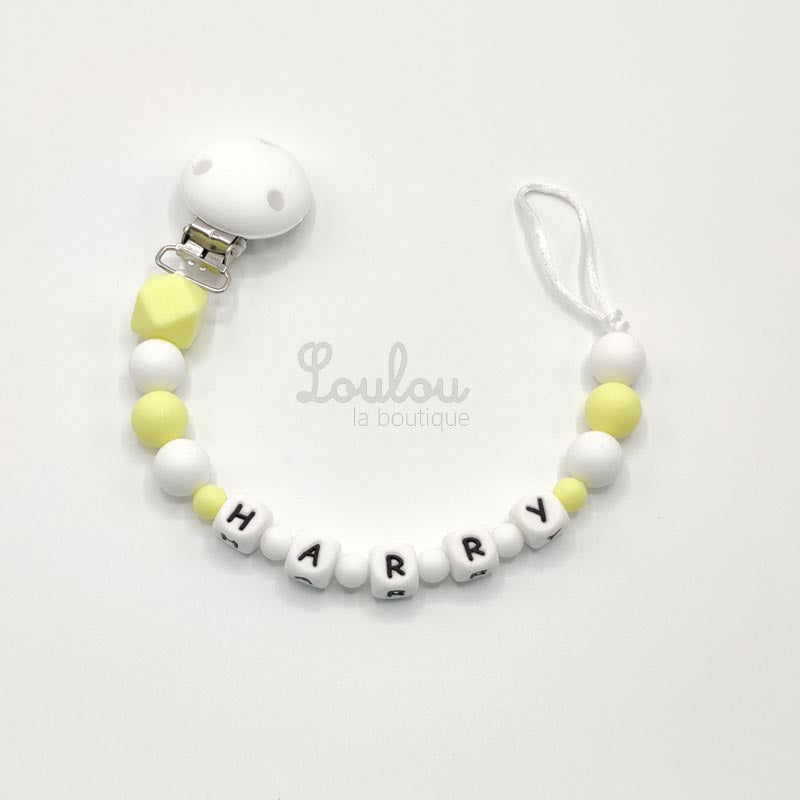 Attache tétine personnalisée 5 - Cadeau naissance - Attache sucette avec prénom sans BPA fait main avec perles jaune, silicone - www.louloulaboutique.com - Accessoire bébé éveil