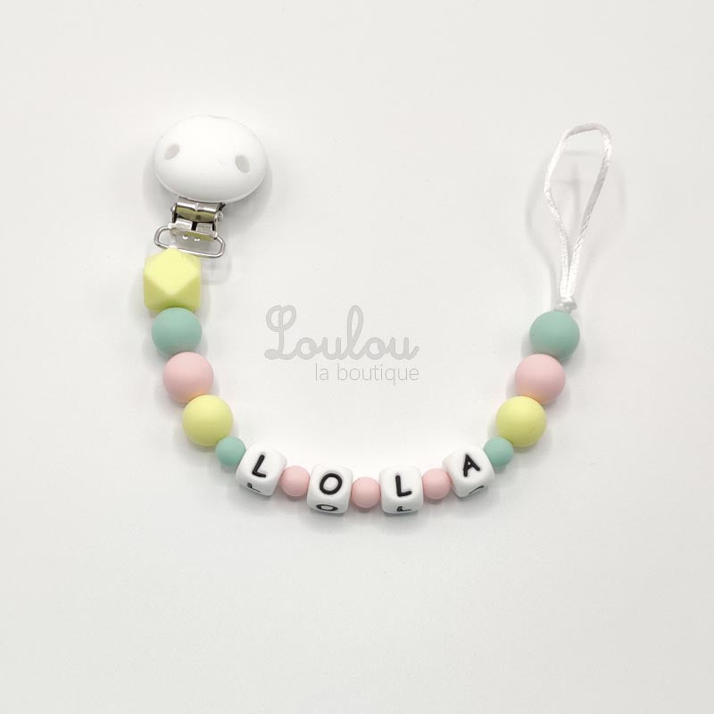 Attache tétine personnalisée 8 - Cadeau naissance - Attache sucette avec prénom sans BPA fait main avec perles jaune, rose, silicone, vert - www.louloulaboutique.com - Accessoire bébé éveil