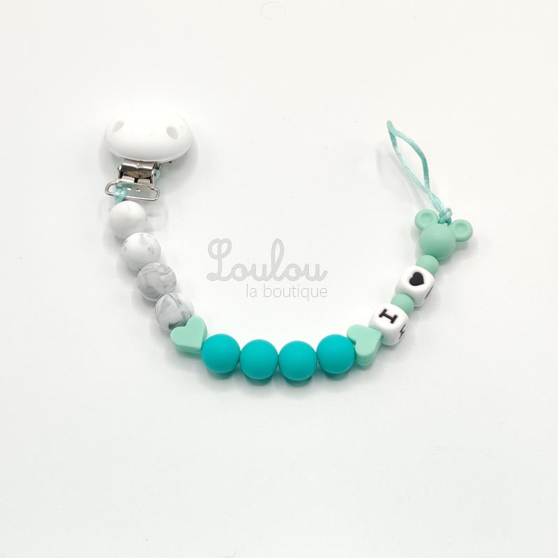 Attache tétine 23 - Cadeau naissance - Attache sucette sans BPA fait main avec perles coeur, mickey, silicone, vert - www.louloulaboutique.com - Accessoire bébé éveil