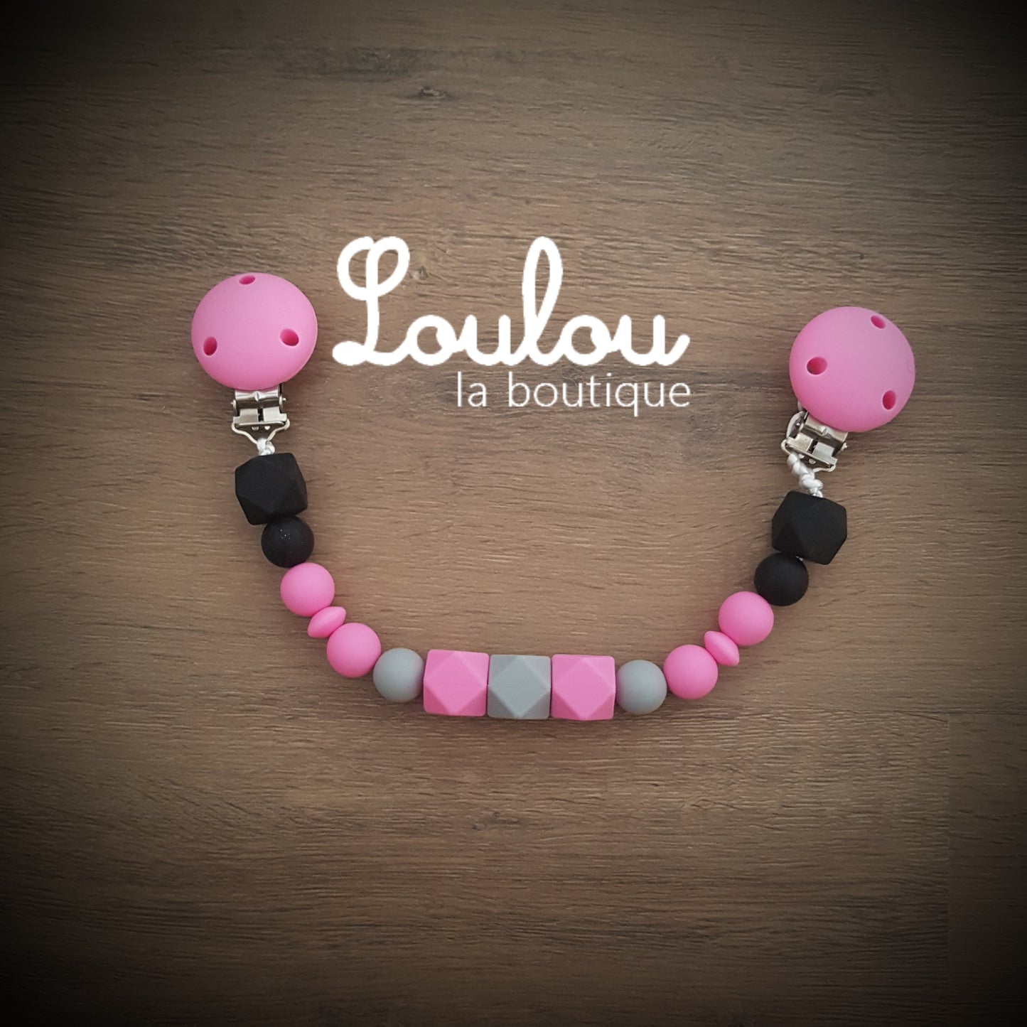 attache doudou attache-doudou Loulou la boutique cadeau naissance éveil dentition accessoire bébé baby shower liste de naissance perle silicone sans BPA ROSE NOIR