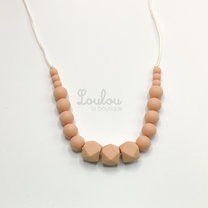 Collier d'allaitement 2 - Collier de portage doux et élégant - Cadeau naissance - Jouet dentition - Produit en perle silicone et bois - Soulage poussée dentaire - www.louloulaboutique.com